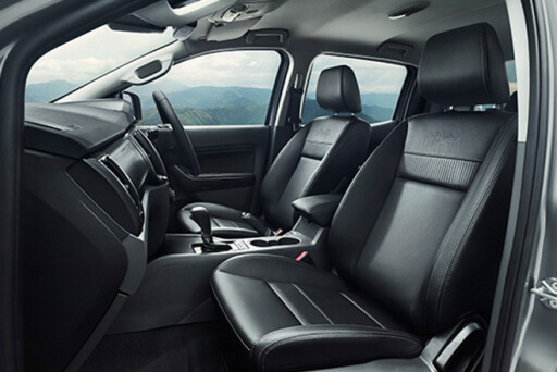 Ford Ranger FX4-Special Edition interior