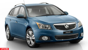 Review: Holden, Cruze, Sportswagon, brisbane, countryman, why, confused, Wheels magazine, new, fast