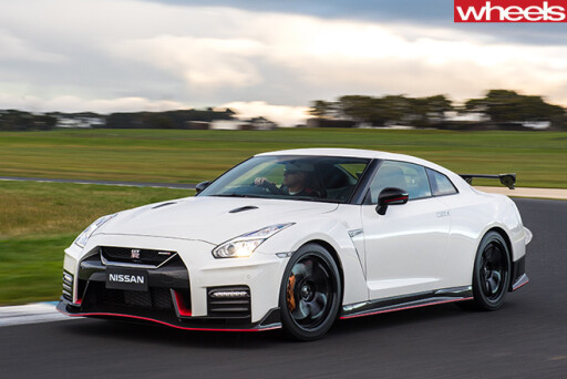 Nismo -GT-R-driving -around -track