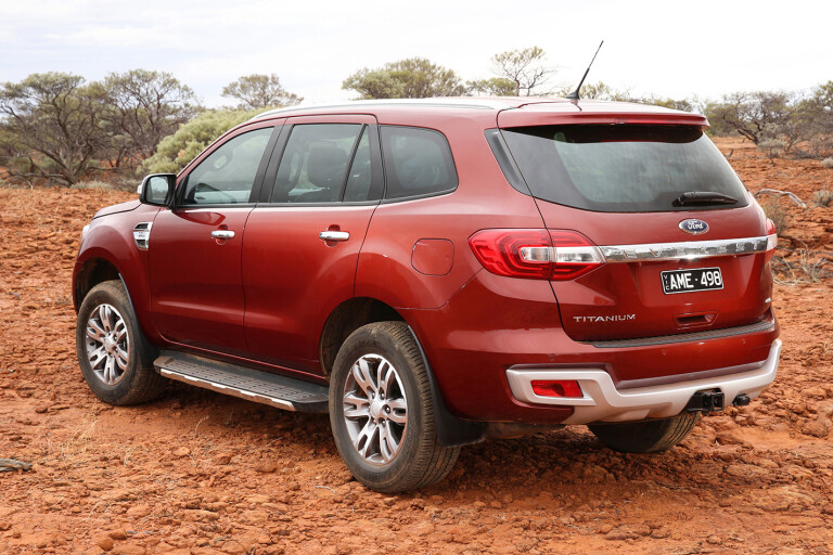 2018 Ford Everest rear