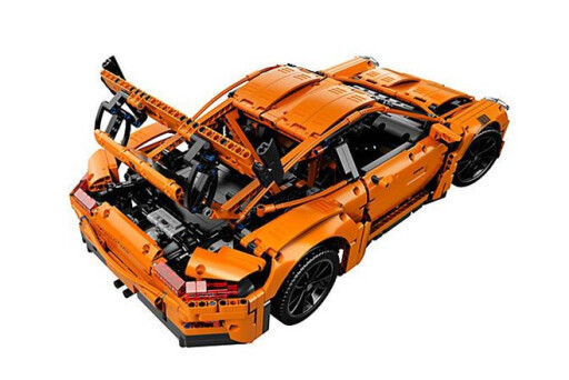 Lego Porsche 911 GT3 RS back open