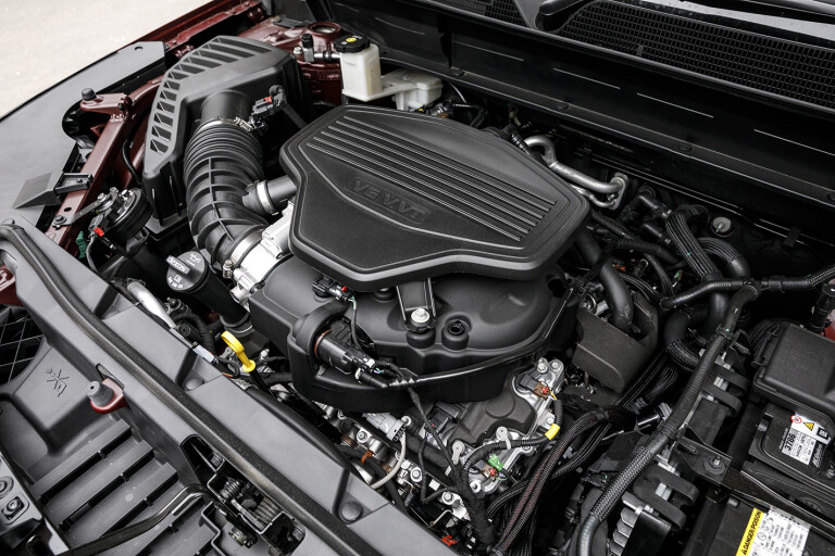 Holden Acadia V6 ENGINE