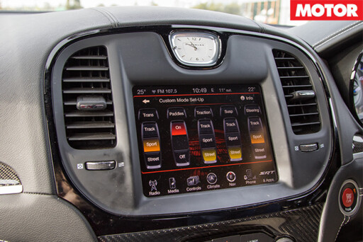 Chrysler 300 SRT interior electronics