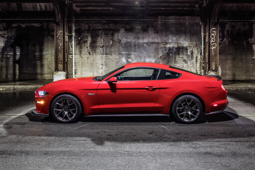 2018-Ford-Mustang-Performance-Pack-side.jpg