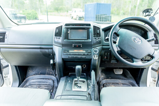 Custom Land Cruiser 200 Series interior