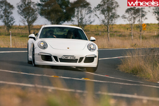 -Porsche -911-Carrera -S-driving