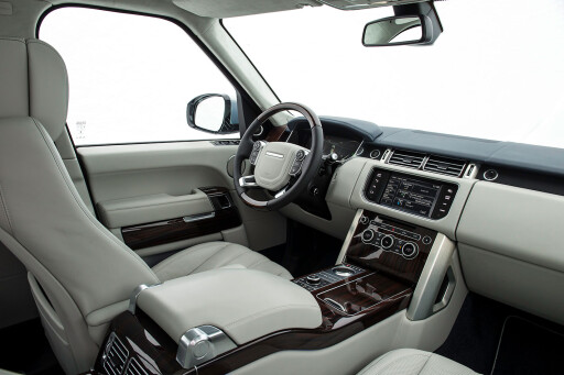 Range -Rover -SDV6-Hybrid -interior