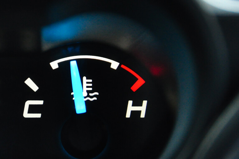 car engine temperature guage