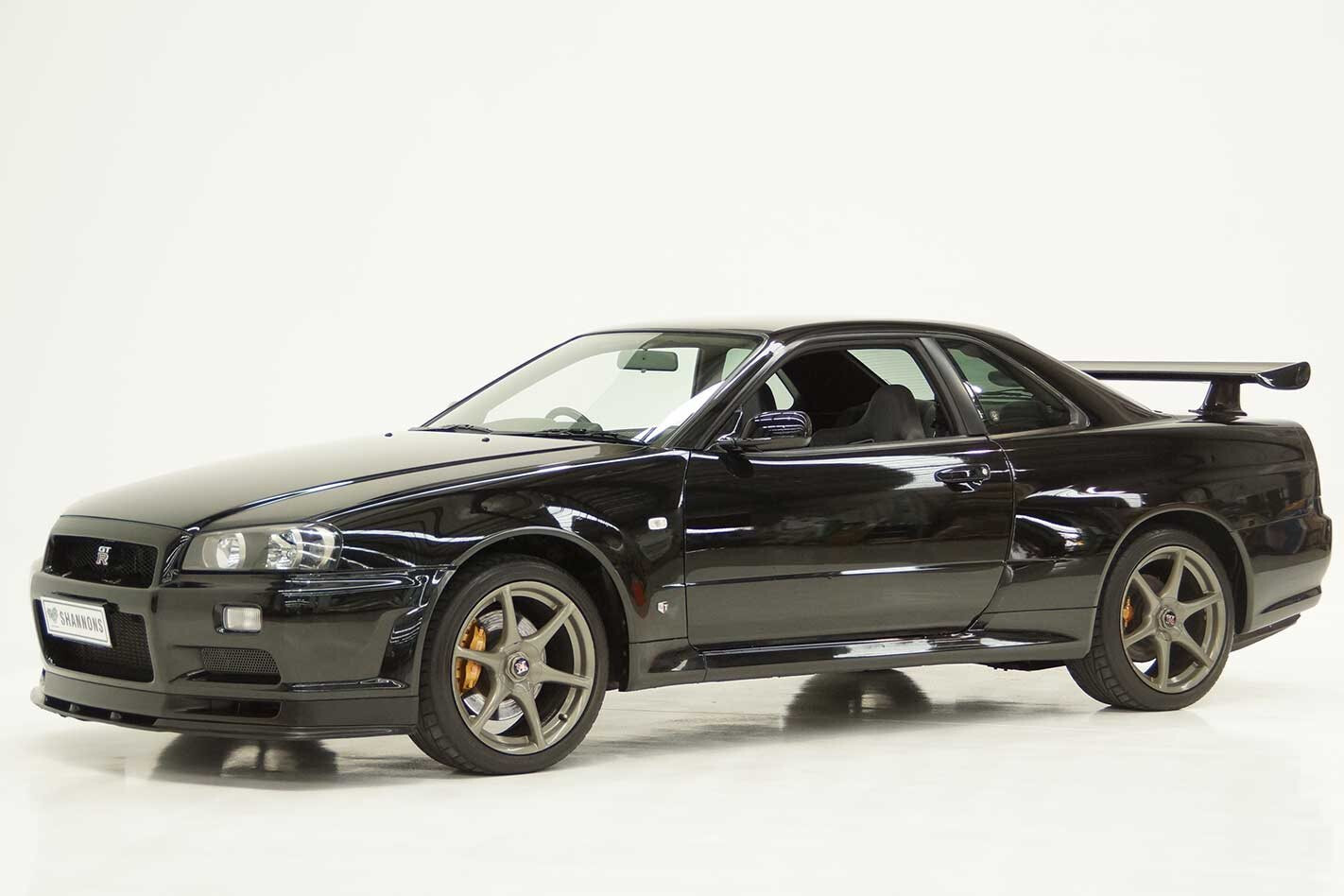 Nissan Skyline Gt R V Spec Duo Hits Auction