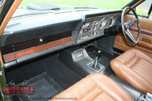 Ford -XY-Falcon -GT-HO-Phase -III-interior
