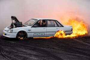 VK Commodore blown burnout fire