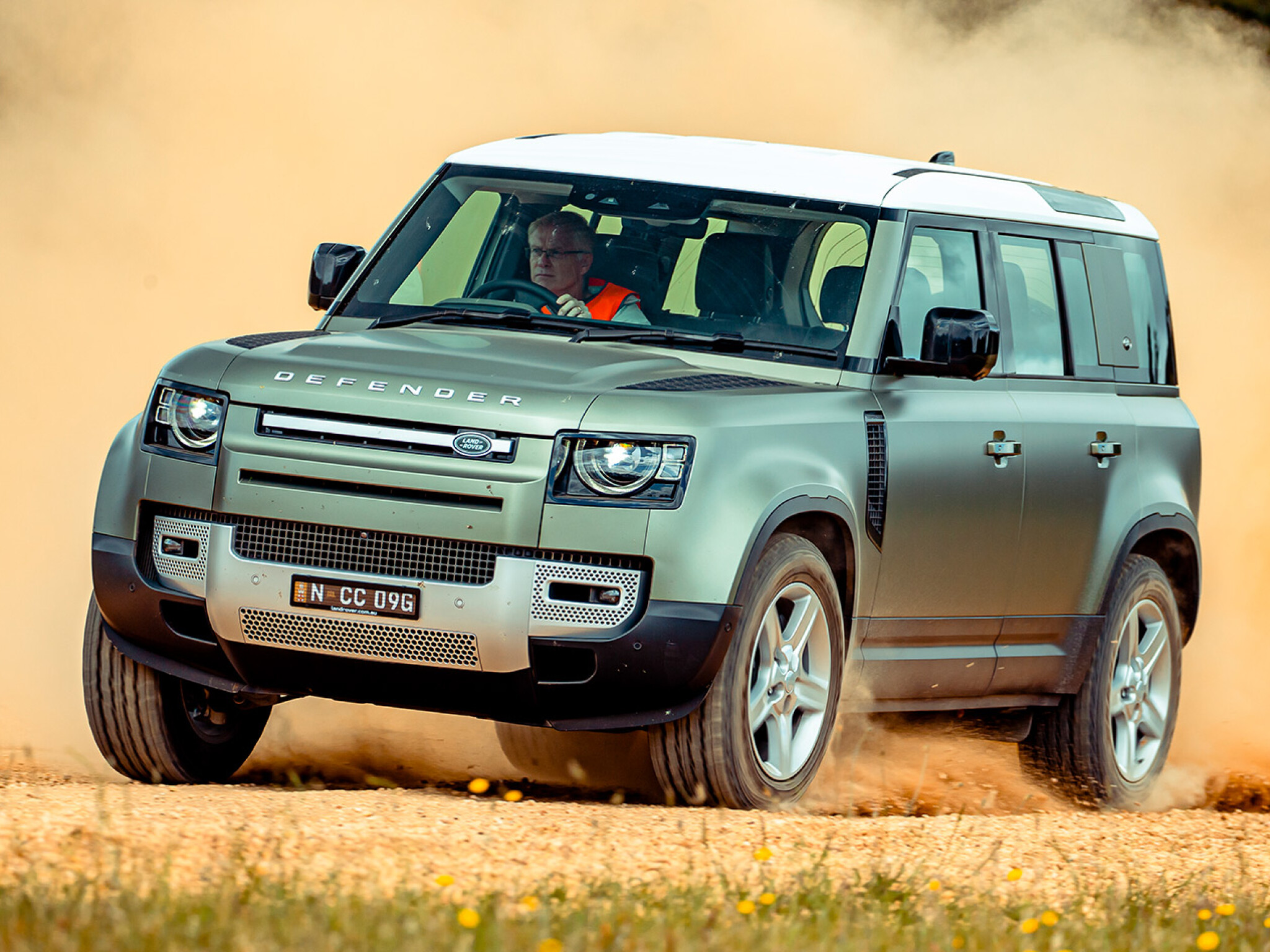 Land Rover Defender to gain luxury and LWB variants on Range Rover