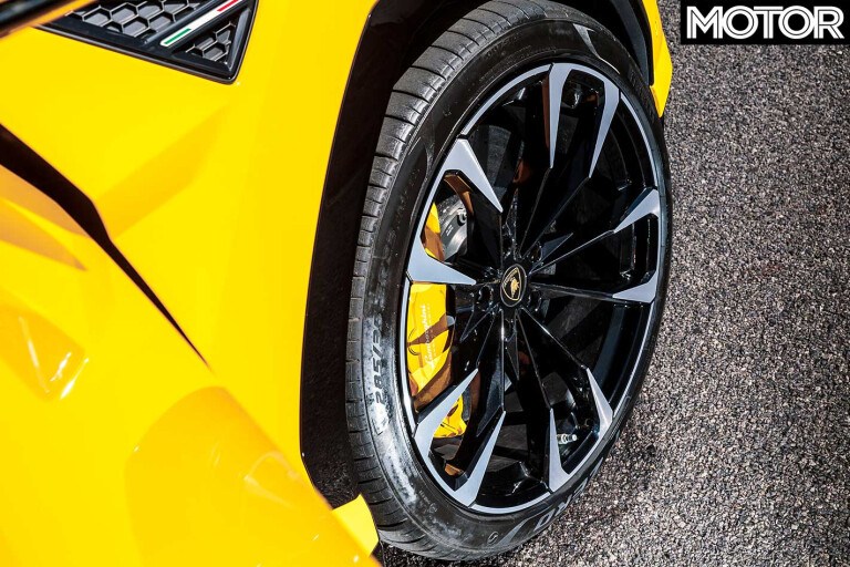 2019 Lamborghini Urus Wheel Jpg