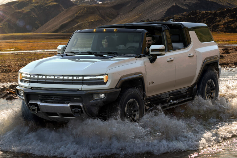 2024 GMC Hummer EV SUV unveiled