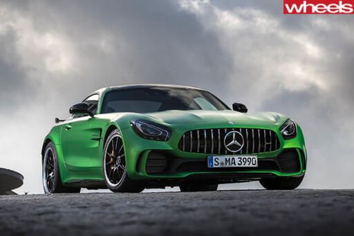 2016-Mercedes -AMG-GT-R-driving -front -parked