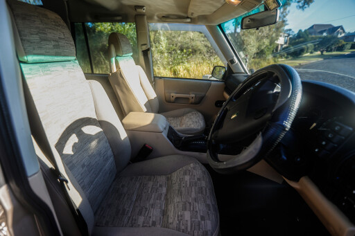 2003 Land Rover Discovery TD5 interior