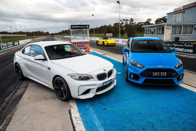 BMW M2 vs Ford Focus RS drag race