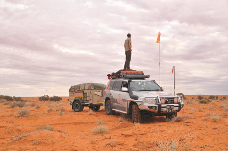 Getting lost with Hema Maps in the Simpson Desert