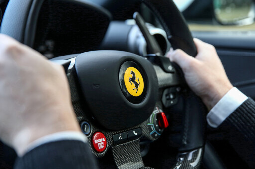 2017 Ferrari GTC4 Lusso steering wheel