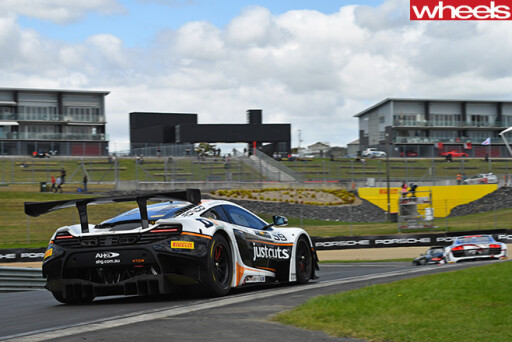 GT3-cars -racing -rear