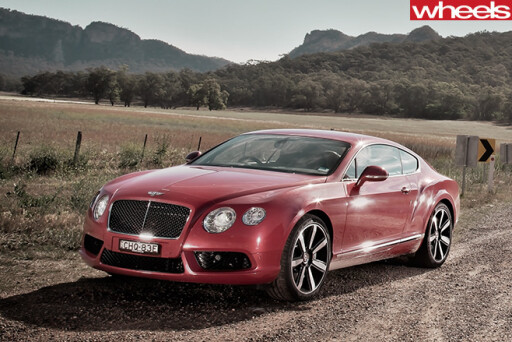 2013-Bentley -Continental -GT-front -side