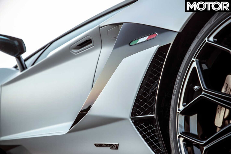 2018 Lamborghini Aventador SVJ performance review | MOTOR Magazine