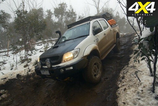 Project Toyota HiLux downhill