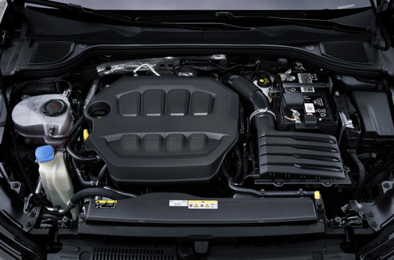 2021 Volkswagen Golf R engine