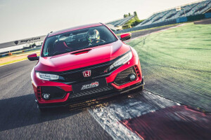 Honda Civic Type R sets new Magny Cours GP record