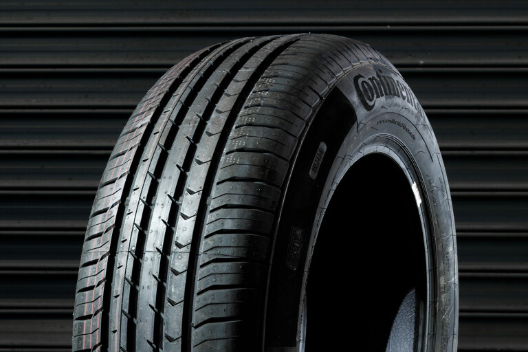 Whichcar Tyre Test Braking Continental Jpg