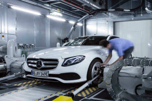 Mercedes-Benz reveals 300kW-plus electric-turbo six