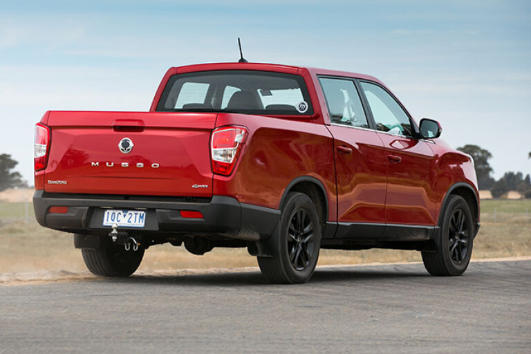 SsangYong Musso XLV Ultimate rear action