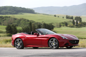 Ferrari California T test drive review