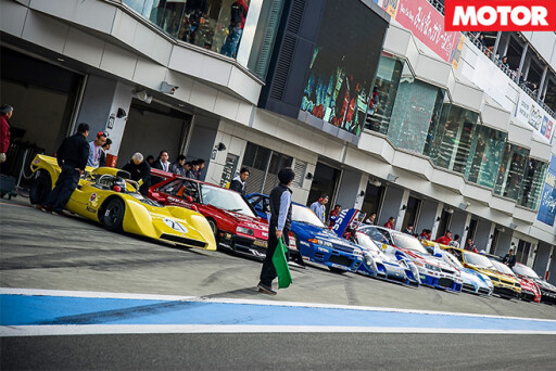 Nissans lined up in pit lane
