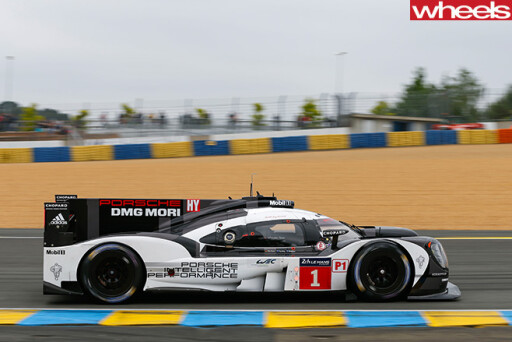 Porsche -Le -Mans -driving -side