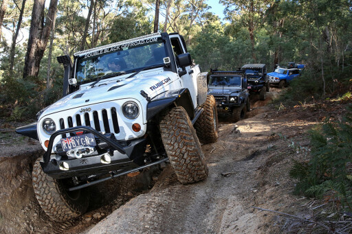 2013-Jeep-Wrangler-Rubicon-Double-Black-offroad-acorn-challenge.jpg