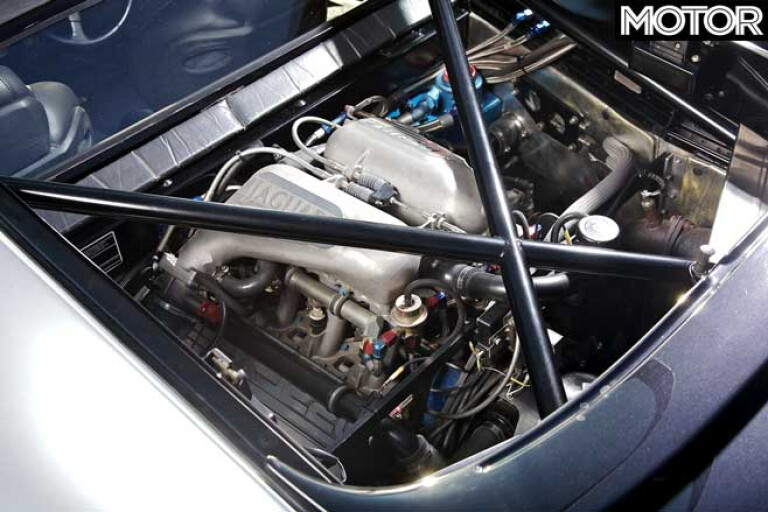 Best V 6 Engines Jaguar XJ 220 Engine Jpg