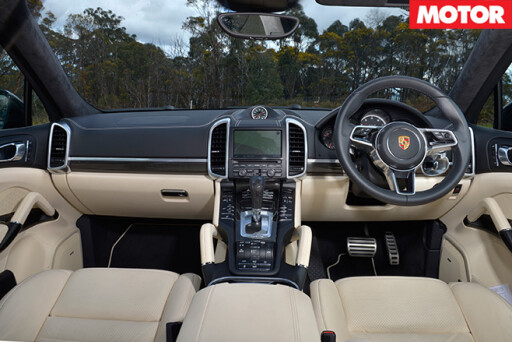 2016 Porsche Cayenne Turbo S interior