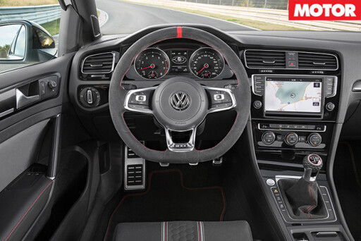 Volkswagen golf GTI clubsport interior