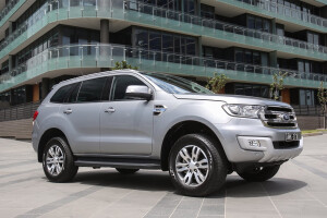 2017 Ford Everest base price slashed with new 2WD variant