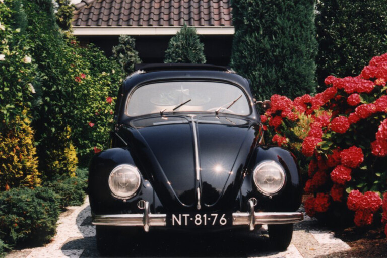 Volkswagen Beetle Black Jpg