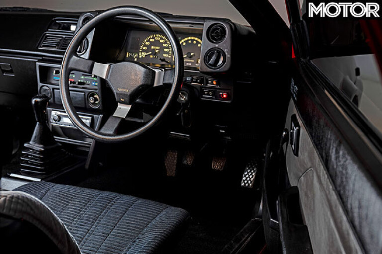 1986 Toyota AE86 Sprinter interior
