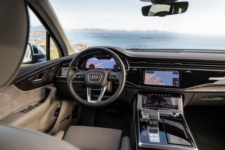 Audi Q7 2020 interior