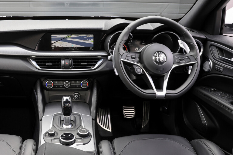 Alfa Romeo Stelvio Interior Dashboard Jpg
