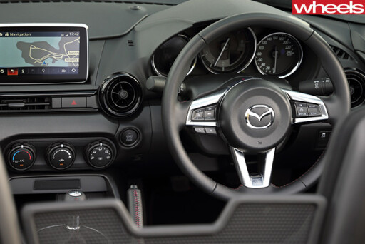 Mazda -MX-5-interior -steering -wheel
