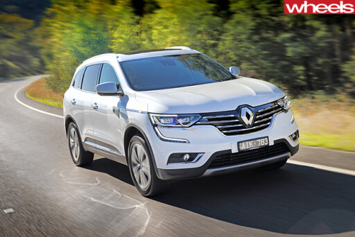 Renault -Koleos -top -side -driving -front