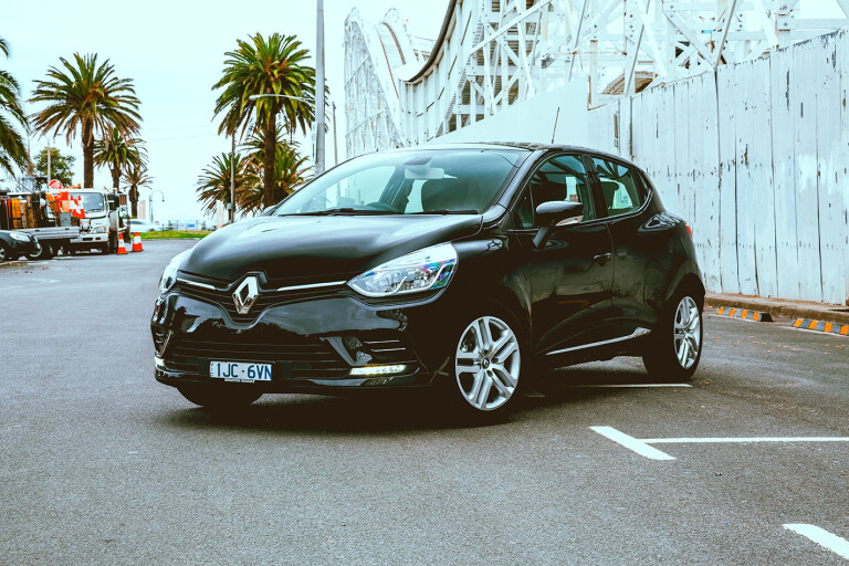 Renault Clio Life Black