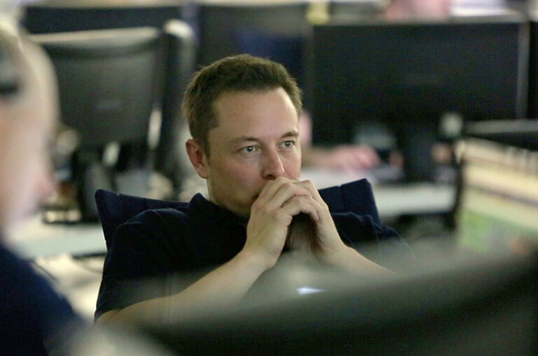 Archive Wheels 2017 07 10 Miscellaneous Elon Musk watches the computer intently