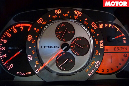 Lexus -is 200