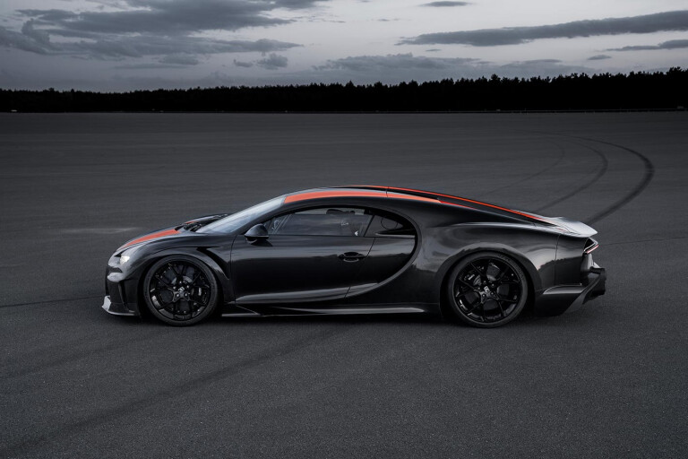 Bugatti Chiron profile speed run